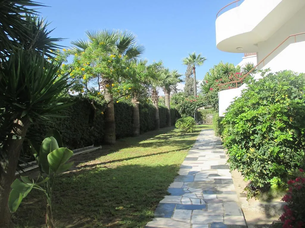 Tsialis Hotel Apartments Larnaca